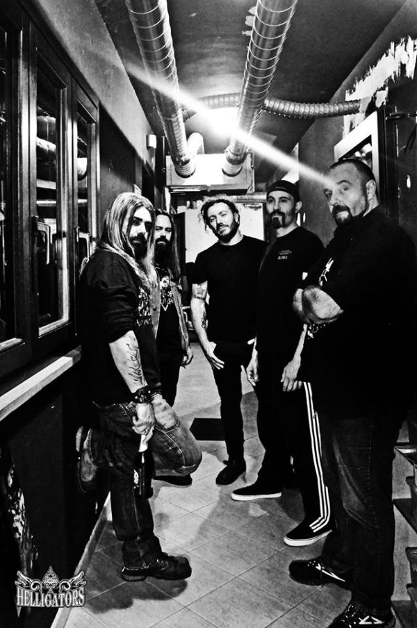 Helli officialband roadrollermachine